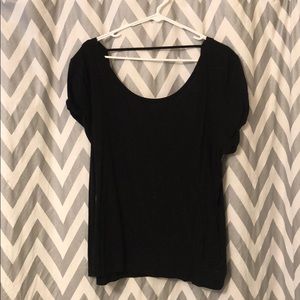 Open back loose tee